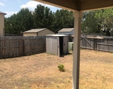 10803 Rindle Ranch - Photo Thumbnail 22