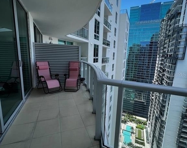 300 Biscayne Boulevard - Photo Thumbnail 17