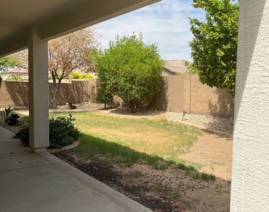 13622 W San Miguel Ave - Photo Thumbnail 2