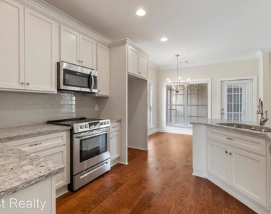 1642 Academy Drive, Unit 1109 - Photo Thumbnail 4