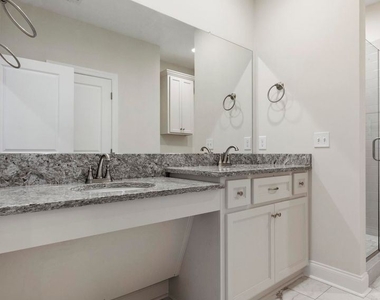 1642 Academy Drive, Unit 1109 - Photo Thumbnail 11