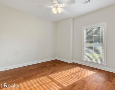 1642 Academy Drive, Unit 1109 - Photo Thumbnail 14