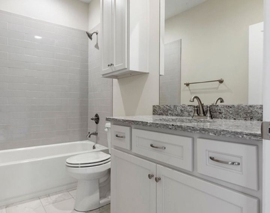 1642 Academy Drive, Unit 1109 - Photo Thumbnail 15