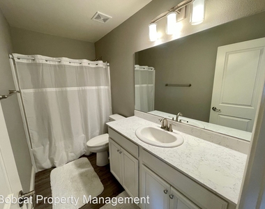 1375 Campagni Ln - Photo Thumbnail 6