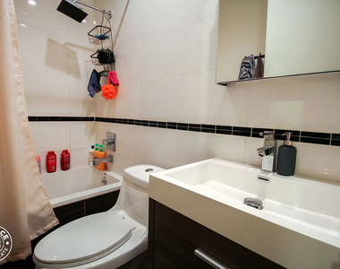 1100 Dekalb Avenue - Photo Thumbnail 5