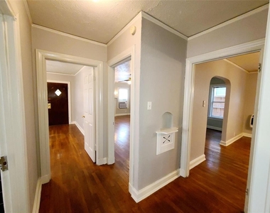 5707 Ross Avenue - Photo Thumbnail 18