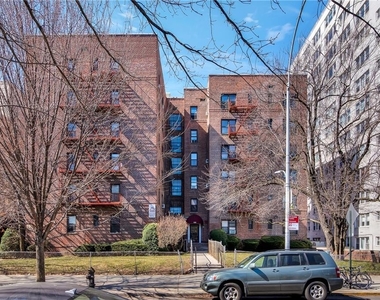 1180 Ocean Parkway - Photo Thumbnail 0