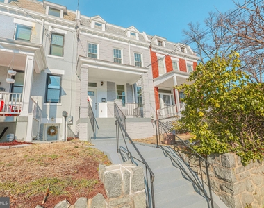 503 Randolph Street Nw - Photo Thumbnail 0