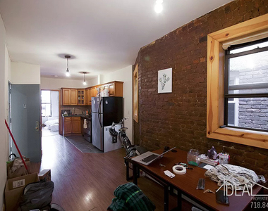 433 Dekalb Ave - Photo Thumbnail 3