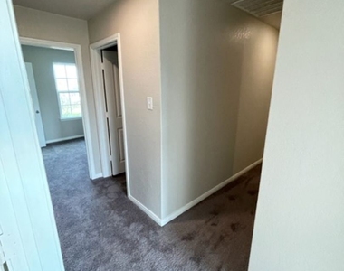 2815 Presley Meadow - Photo Thumbnail 10