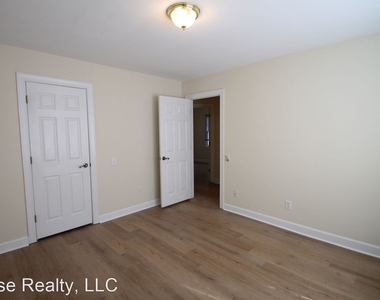 1508 Summit View Drive - Photo Thumbnail 32