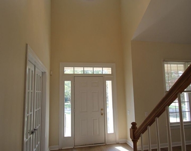 1508 Summit View Drive - Photo Thumbnail 9