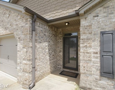 853r Parkside Place Avenue - Photo Thumbnail 1