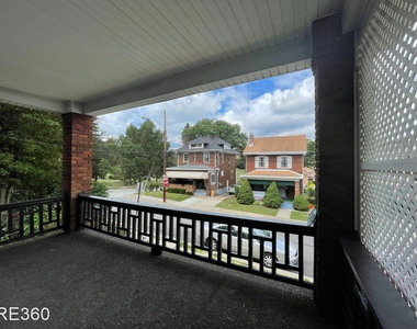 3339 Latonia Ave Dormont - Photo Thumbnail 33