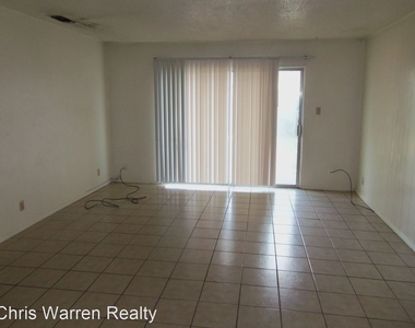 11111 Renel Drive Unit B - Photo Thumbnail 5