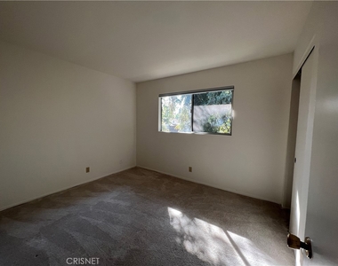 10919 Bismarck Avenue - Photo Thumbnail 22