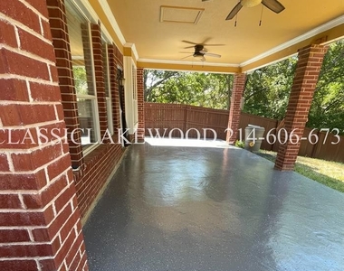 1104 Summerbrook Drive - Photo Thumbnail 29