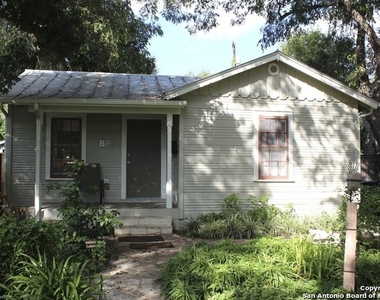 827 E Magnolia Ave - Photo Thumbnail 1