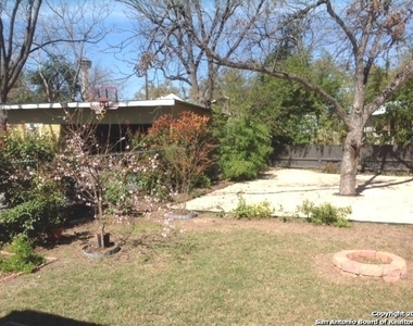 523 Devine St - Photo Thumbnail 14