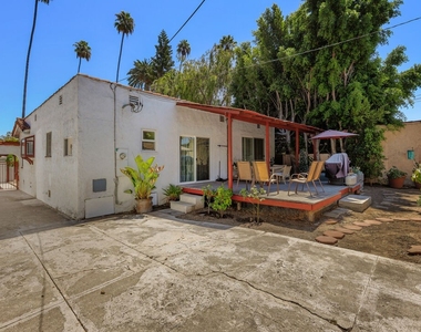 311 N Doheny Dr - Photo Thumbnail 45