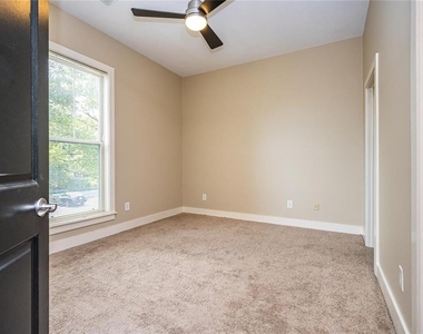 1195 Milton Terrace Se # 1305 - Photo Thumbnail 16