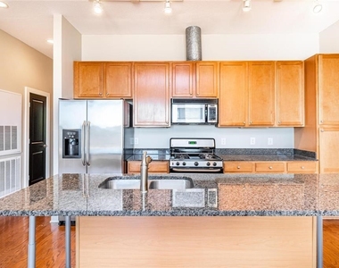 1195 Milton Terrace Se # 1305 - Photo Thumbnail 12