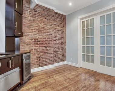 246 Mott Street, Unit 7 - Photo Thumbnail 1