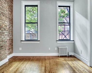 246 Mott Street, Unit 7 - Photo Thumbnail 3