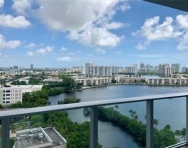 17301 Biscayne Blvd Apt 1602 - Photo Thumbnail 12