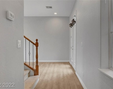 2745 Tarbert Street - Photo Thumbnail 19