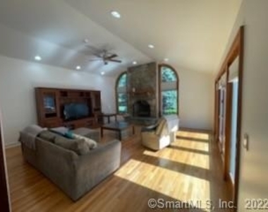 42 Scribner Hill Road - Photo Thumbnail 12