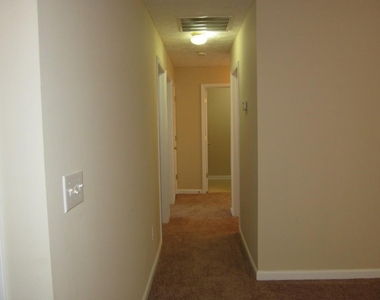 3830 Sugarbrook Drive - Photo Thumbnail 10