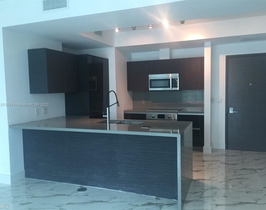 1080 Brickell Ave Unit 1704 - Photo Thumbnail 3