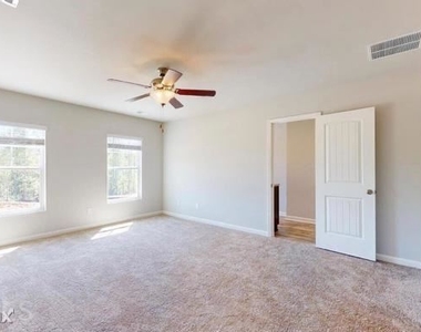 2404r Cosmo Lane - Photo Thumbnail 10