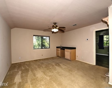 15102r Oak Briar - Photo Thumbnail 20