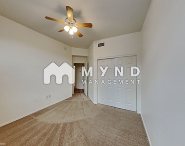 1293 W Crystalline Way - Photo Thumbnail 22