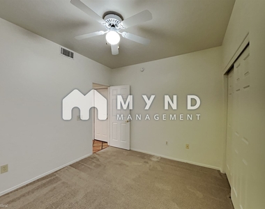 1293 W Crystalline Way - Photo Thumbnail 25