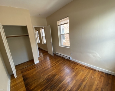 888 Huntington Ave Apt 8 - Photo Thumbnail 2