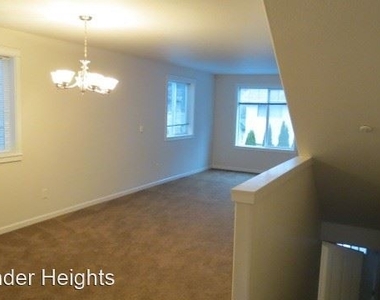 15075 Se Powell Blvd - Photo Thumbnail 12