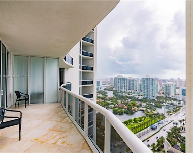 16001 Collins Ave - Photo Thumbnail 28