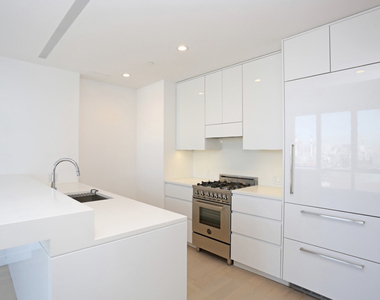 2911 Queens Plaza North  - Photo Thumbnail 2