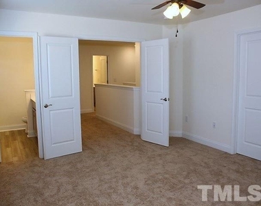 29 Shady Oaks Road - Photo Thumbnail 16