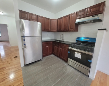 1285 Nostrand Avenue - Photo Thumbnail 4