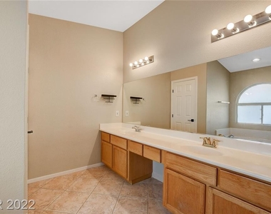 5313 Palm Leaf Court - Photo Thumbnail 25