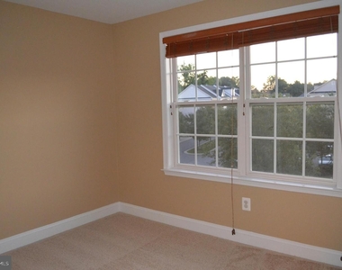 9809 Sweet Maple Ln - Photo Thumbnail 24