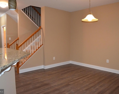 9809 Sweet Maple Ln - Photo Thumbnail 12