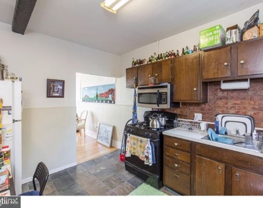 3215 Hamilton St 2 - Photo Thumbnail 6