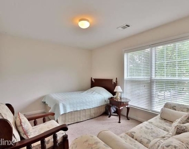 330r Balaban Circle - Photo Thumbnail 52