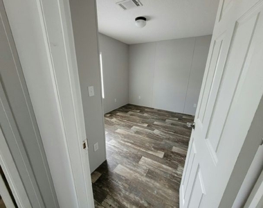 1768 Sunburst Dr - Photo Thumbnail 6