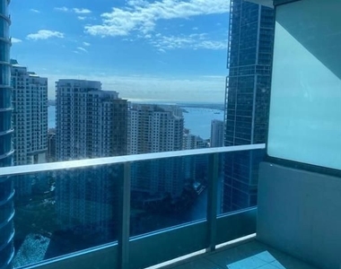 200 Biscayne Blvd - Photo Thumbnail 42